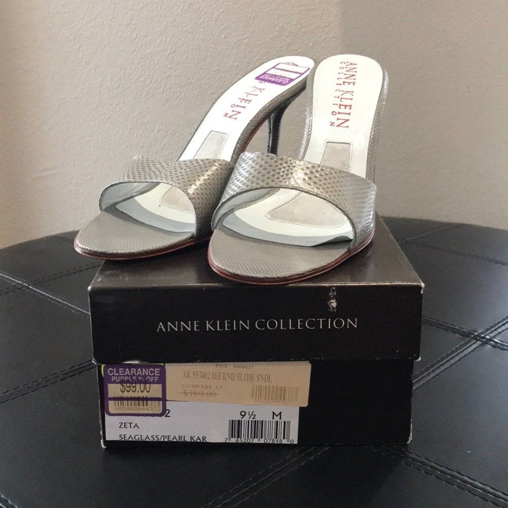 Anne Klein Collection - Picture 6 of 7
